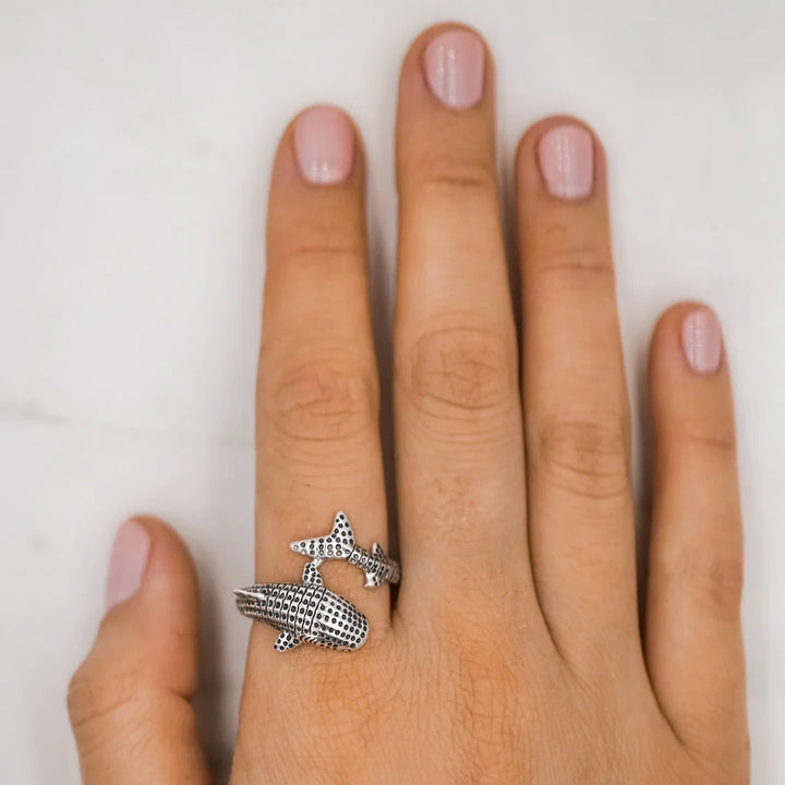 ANILLO TIBURÓN BALLENA