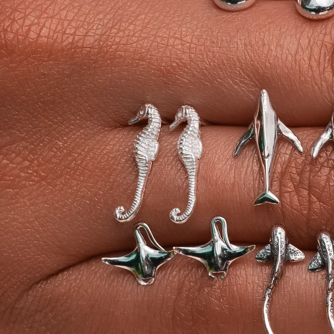 ARETES PEGADOS CABALLITO DE MAR
